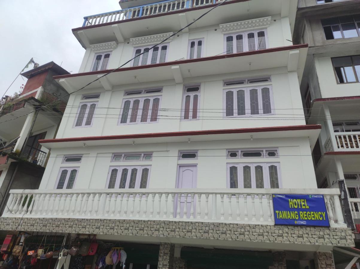 Hotel Tawang Regency Extérieur photo
