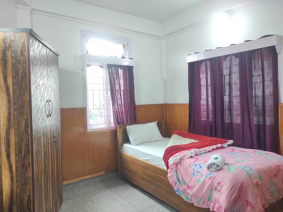 Hotel Tawang Regency Extérieur photo